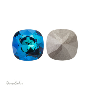 4470 Cushion Square 10 мм – Bermuda Blue (#001BB)