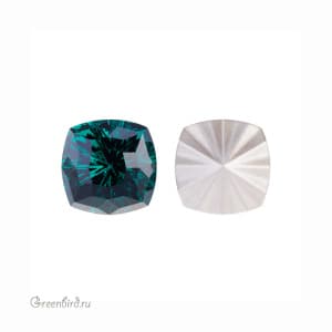 4460 Magical Square Fancy Stone 8 мм – Emerald (#205)