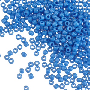 TOHO Round 8/0 непрозрачный (#43D)