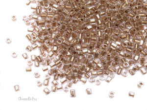 TOHO шестиугольный 11/0 (#989) TOHO шестиугольный 11/0 (#989)