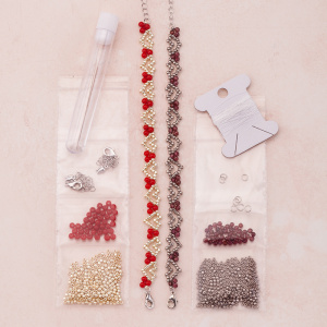 Набор материалов для плетения браслетов "Сердечки" (#GREENBOX_14_1)