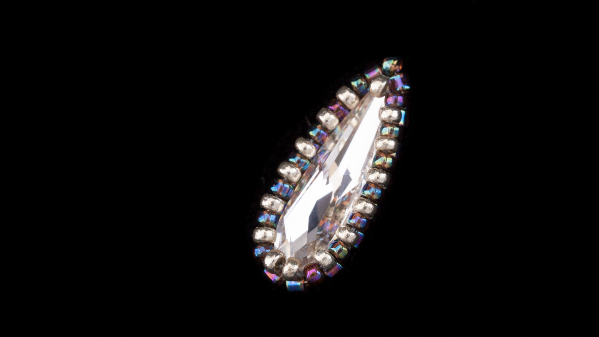 PDF мастер-класс по оплетению кристалла 4331 Raindrop 15 mm