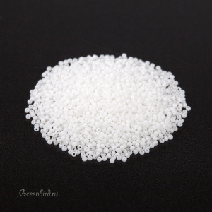 Бисер чешский круглый Preciosa Round 16/0, Chalk White (#3050), 10 г