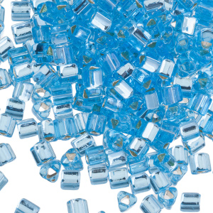 Бисер TOHO Triangle 8/0 внутреннее серебрение, аквамарин (#23), 10 г