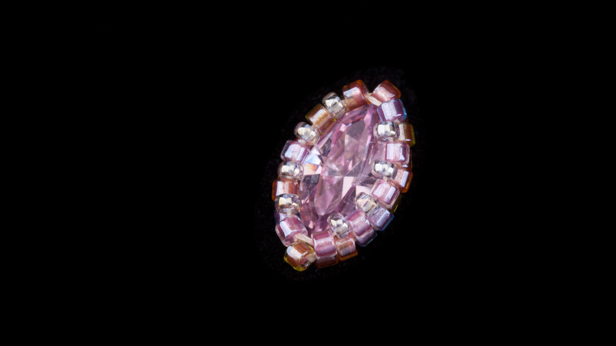 PDF мастер-класс по оплетению кристалла 4228 Navette 10x5 mm