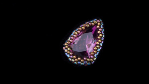 Бесплатный PDF мастер-класс по оплетению кристалла 4707 Slim Trilliant 18,7х11,8 мм