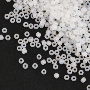 Бисер TOHO Round 8/0 матовый радужный (#161F), 10 г