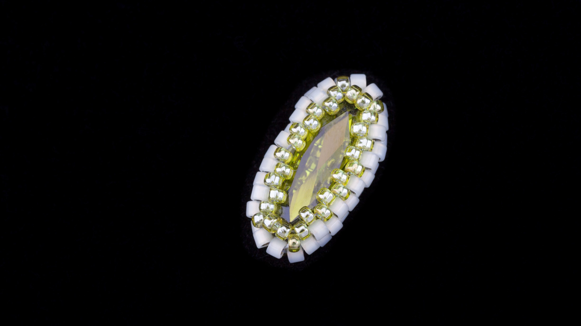 PDF мастер-класс по оплетению кристалла 4161 Long Classical Oval 15х5 mm