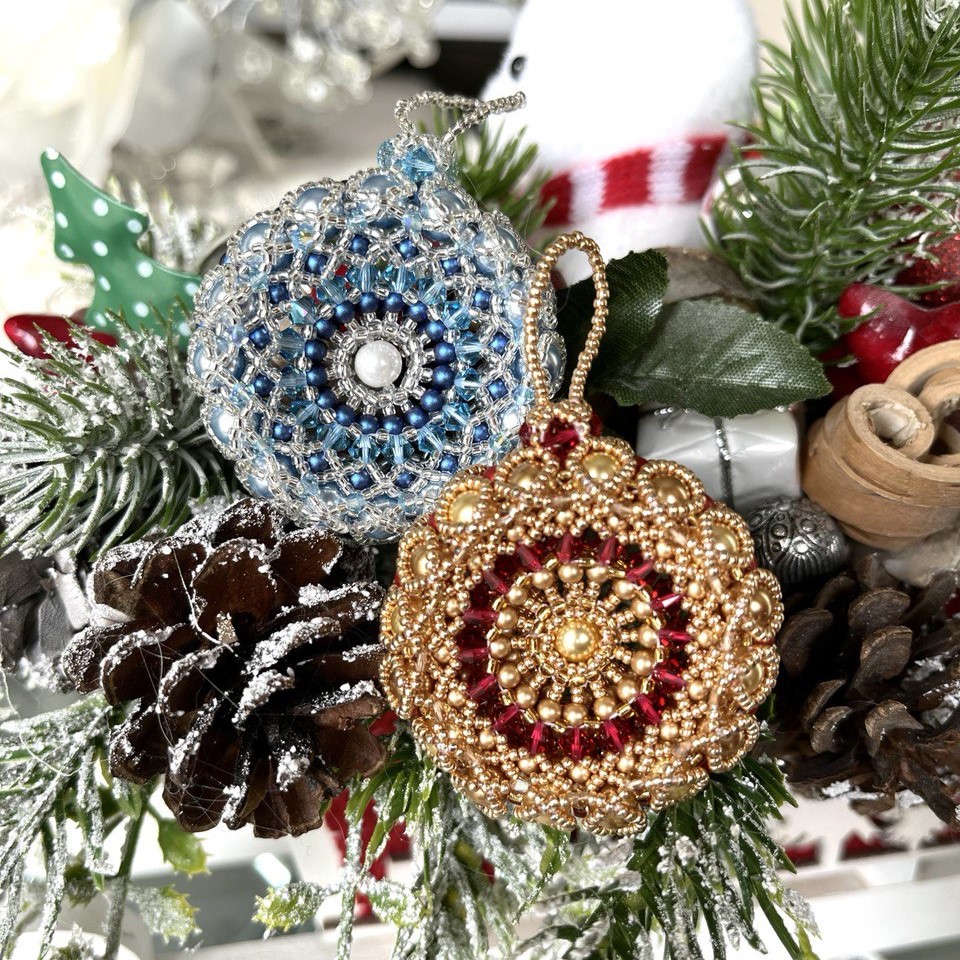 Новогодняя игрушка 