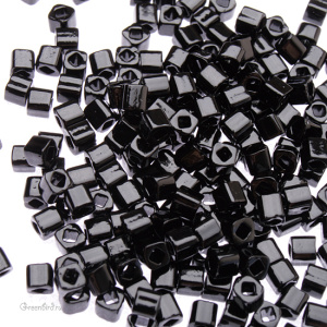 TOHO куб 3 мм (#49) TOHO куб 3 мм (#49)