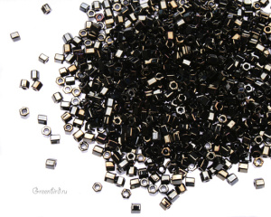 TOHO шестиугольный 11/0 (#83) TOHO шестиугольный 11/0 (#83)