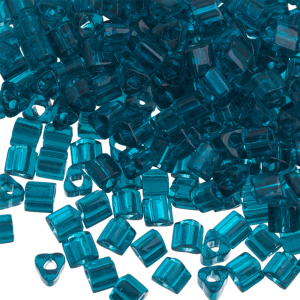 Бисер TOHO Triangle 8/0 прозрачный, капри (#7BD), 10 г