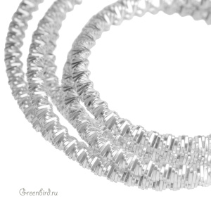 Серебристый