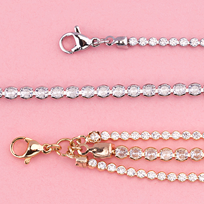 Браслеты из стразовых цепочек 400на400.jpg