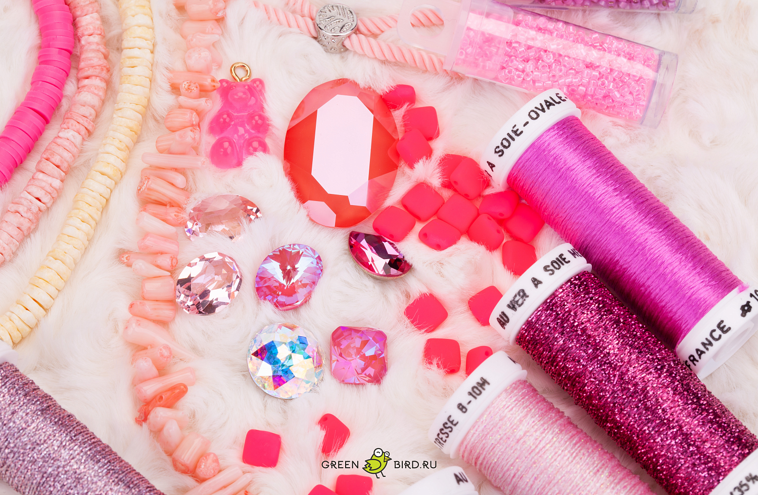 Розовые материалы в Greenbird.ru