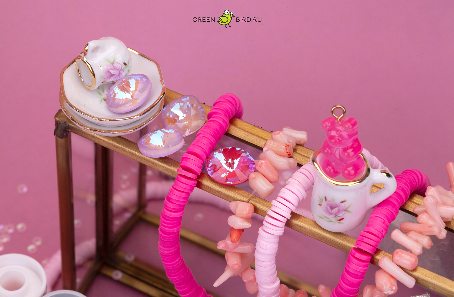 Розовые материалы в Greenbird.ru