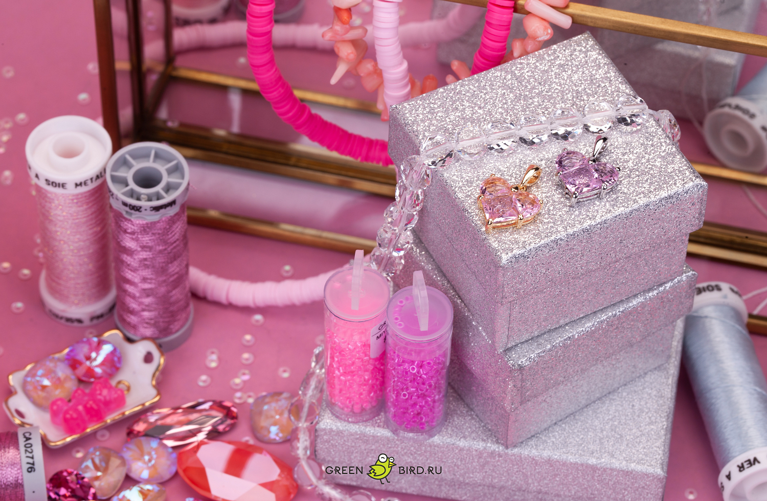 Розовые материалы в Greenbird.ru